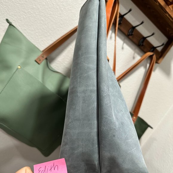 PLG OS storm zip tote - Oversize Tote Storm Unicorn Color (reserved) - Picture 4 of 8